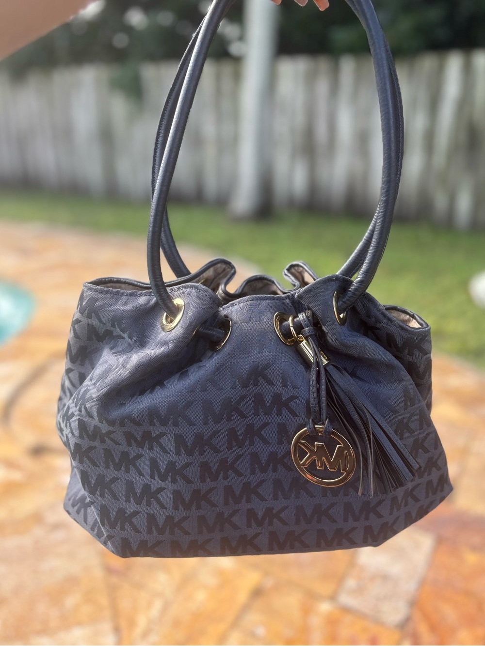 Michael Kors Signature Medium East West Ring Tote - Navy -